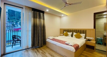 Hotel Budha Valley Room Type - Honeymoon Room With Mountain View and Private Balcony Hotel Budha Valley Room Type - Honeymoon Room With Mountain View and Private Balcony