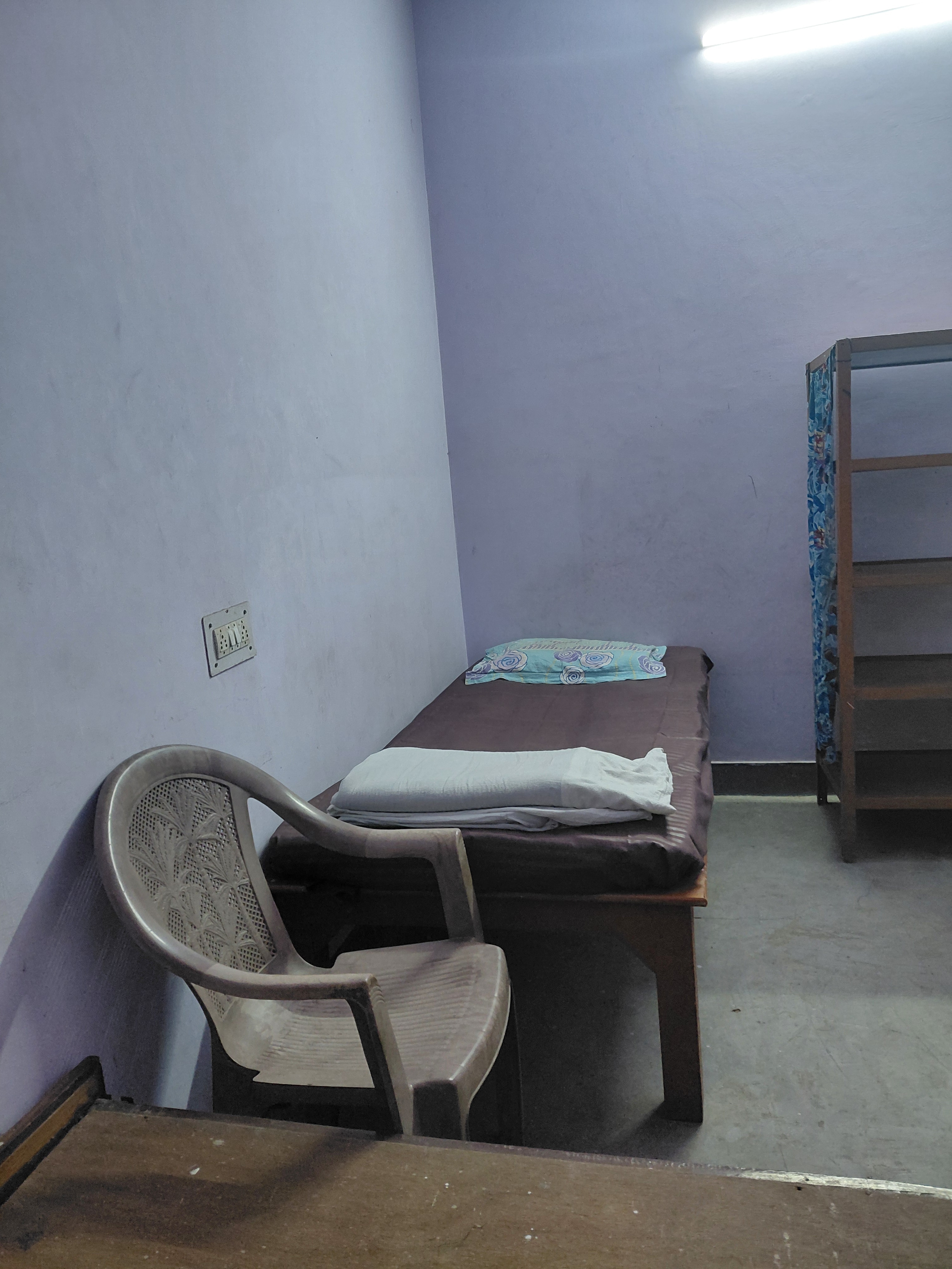 Shree guest house - Tap to explore photos
