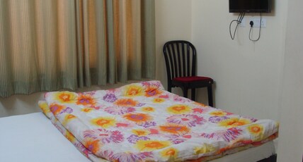 Hotel Abhinandan Grand Room Type - Deluxe Non AC