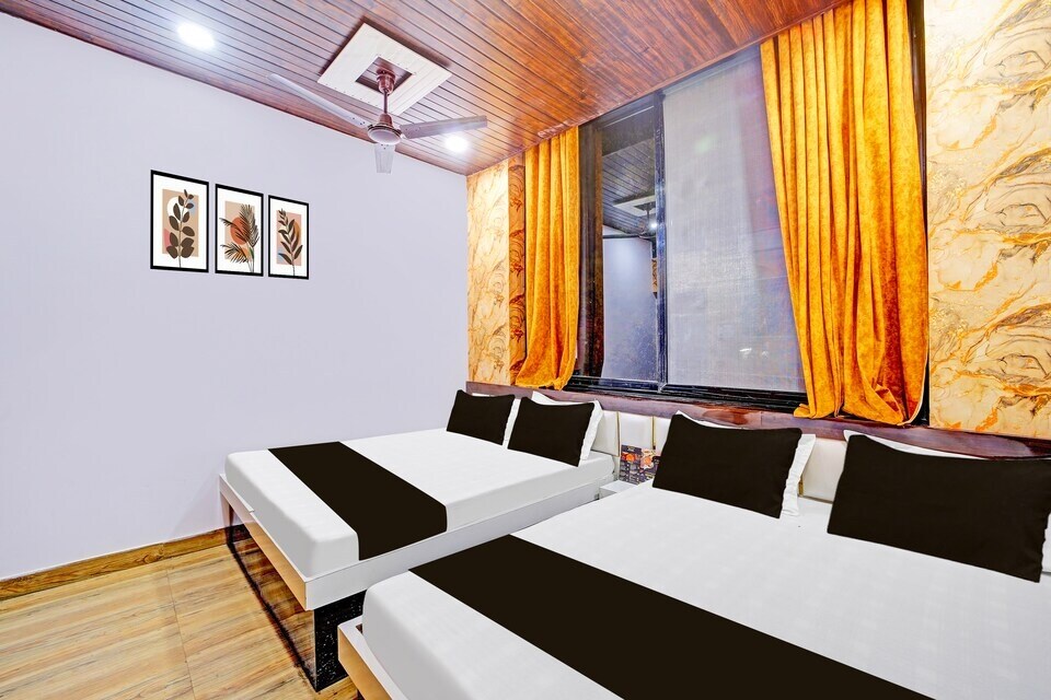 Hotel SUPREME - Tap to explore photos