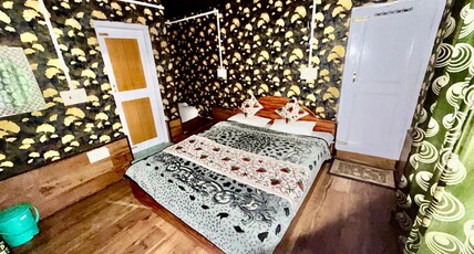 Pine Green Pahalgam Room Type - Standard Room