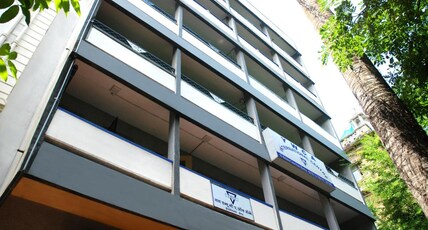 YWCA International Centre Room Type - Super Deluxe Triple Room