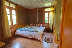 Tirthan Jibhi Homestay