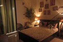 Runaway boutique studio 2.0