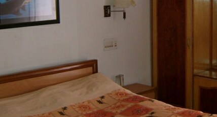 Hotel Greenland Kargil Room Type - Deluxe Room