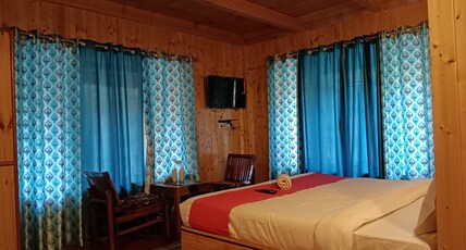 Riverside Mountain view cottage Room Type - Deluxe Room with Mountain & River view