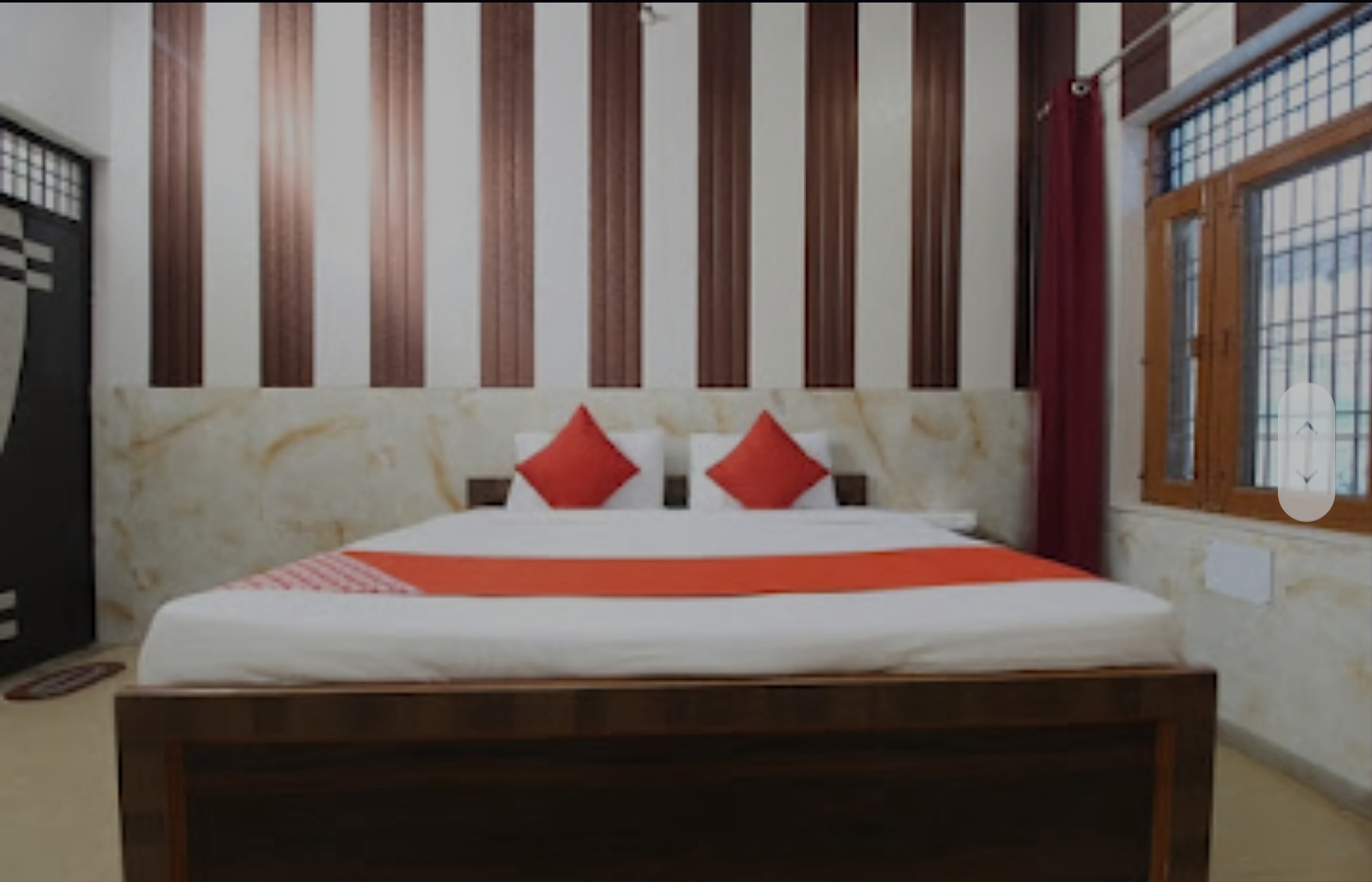 Kailash Palace - Tap to explore photos