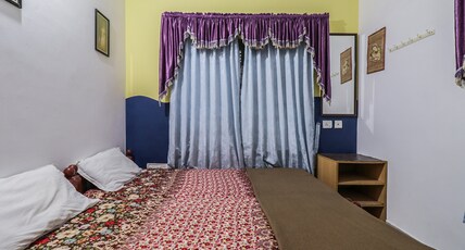 Dream Catcher Home Stay Fort Cochin Room Type - Basic Budget SMALL Double Room 91, SQFT,Non AC with fan Only