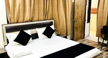 Hotel Victoria Inn Room Type - Deluxe Room