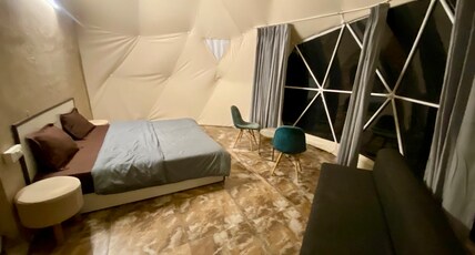 Glamping by the River - Luxurious igloo stays Room Type - Riverside glamproom-2