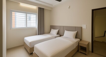 URBAN STAY Room Type - Deluxe Room