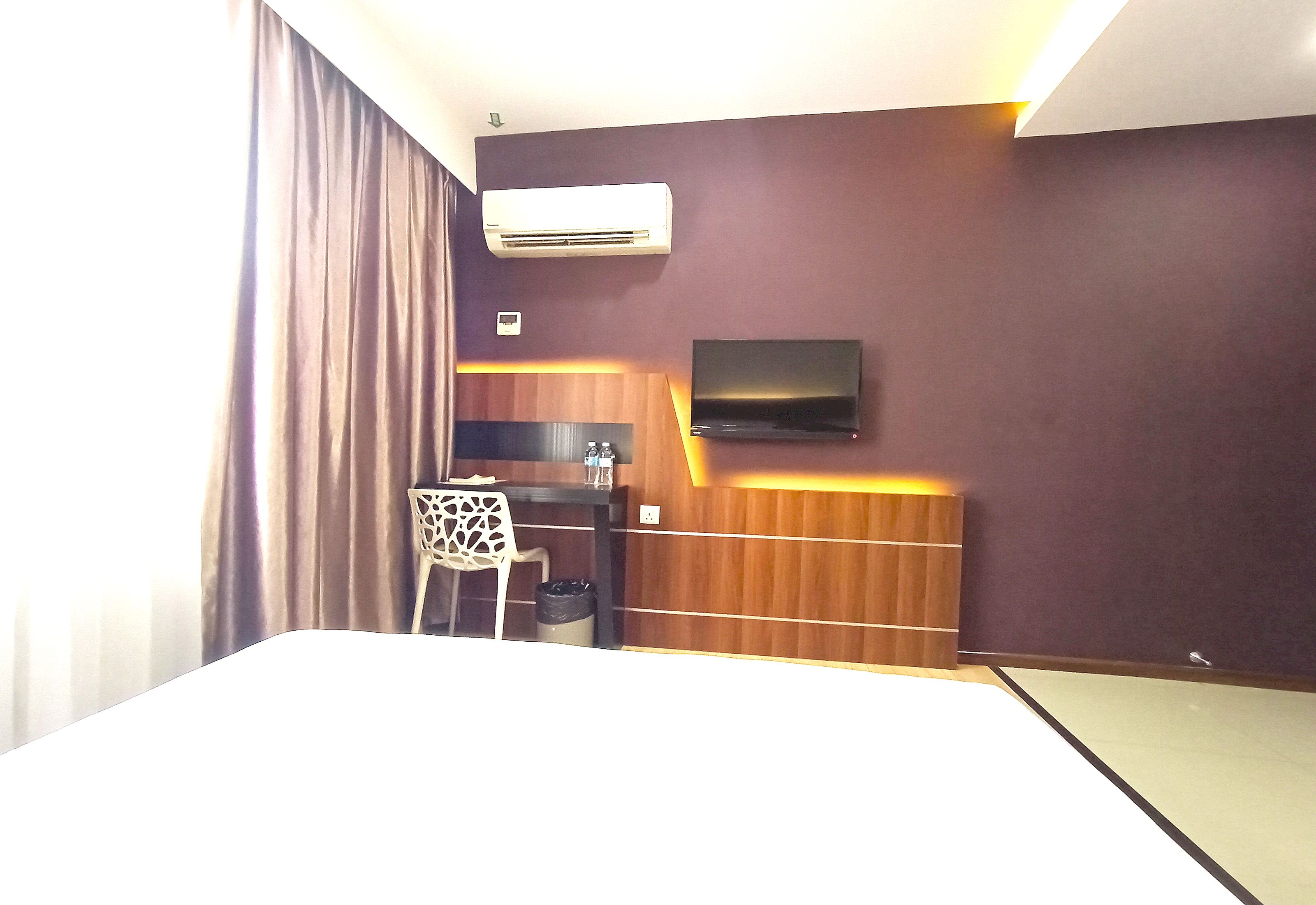 Hotel O Hi Inn near Wisma Sanyan Sibu - Tap to explore photos