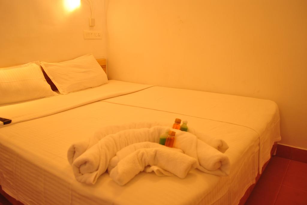 Carpe Diem Hostel - Tap to explore photos