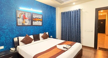 Galleria inn Room Type - Deluxe Room City View Galleria inn Room Type - Deluxe Room City View