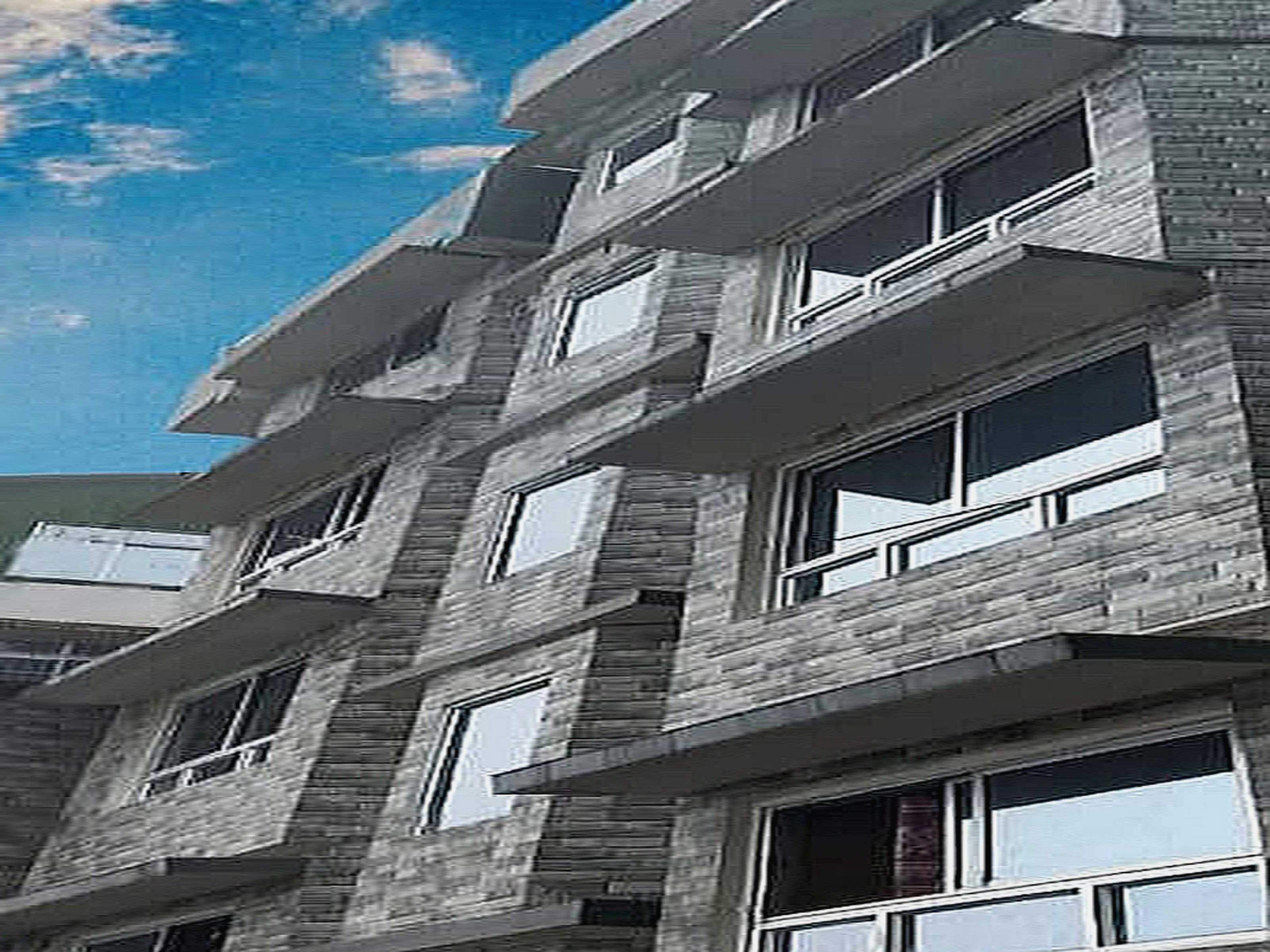 Collection O Dezong The Mount View - Tap to explore photos