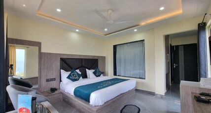 Hotel NorthSide Room Type - SUPER DELUXE ROOM WITH BALCONY