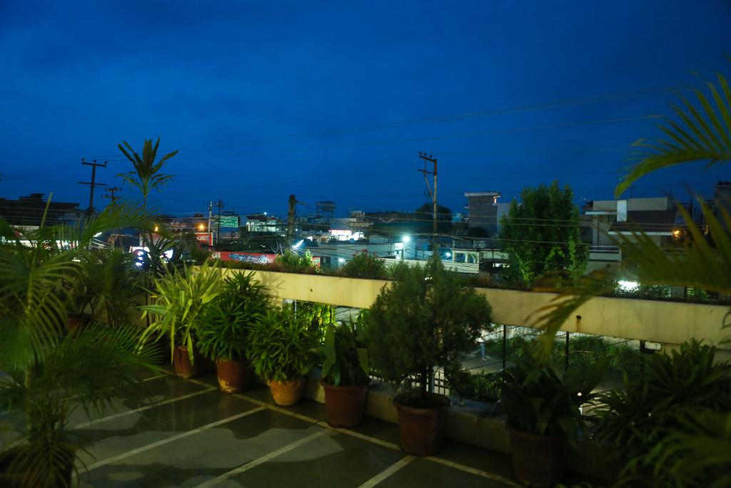 Hotel Kamla Palace - Tap to explore photos