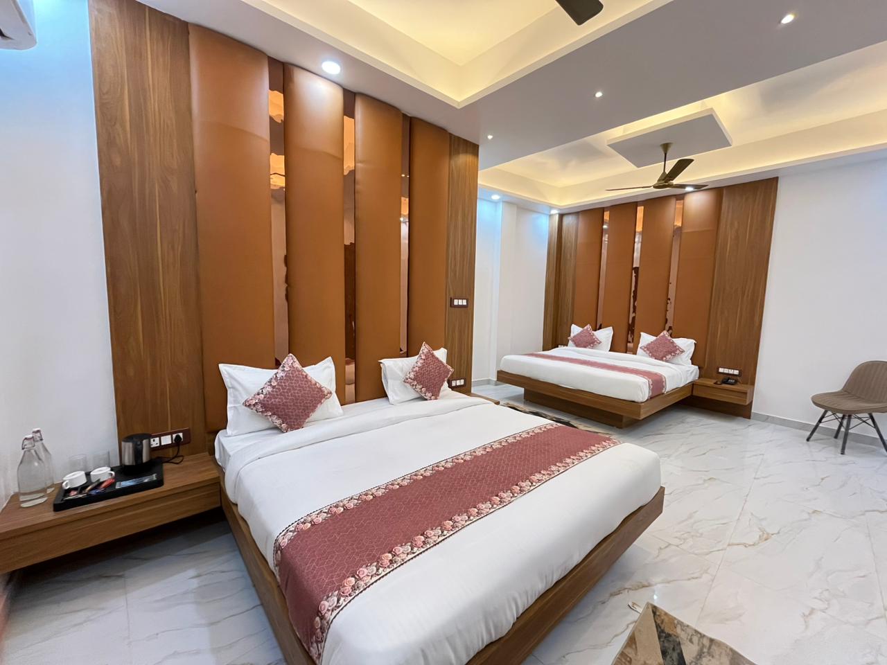 Hotel Shri Sai Palace Ayodhya - Tap to explore photos