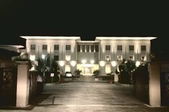 Hotel Silver Palm Ashok