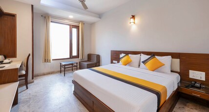 Itsy Hotels Svaruchi Inn Room Type - Deluxe Family Room