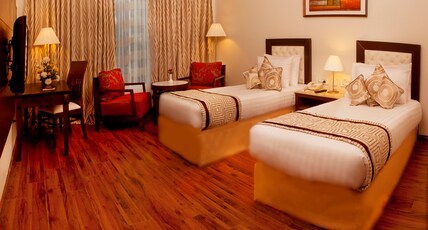 TreeHouse Queens Pearl Room Type - Deluxe room with Twin Bed