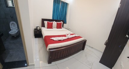 Flora Inn Gokarna Room Type - Deluxe Double Room AC