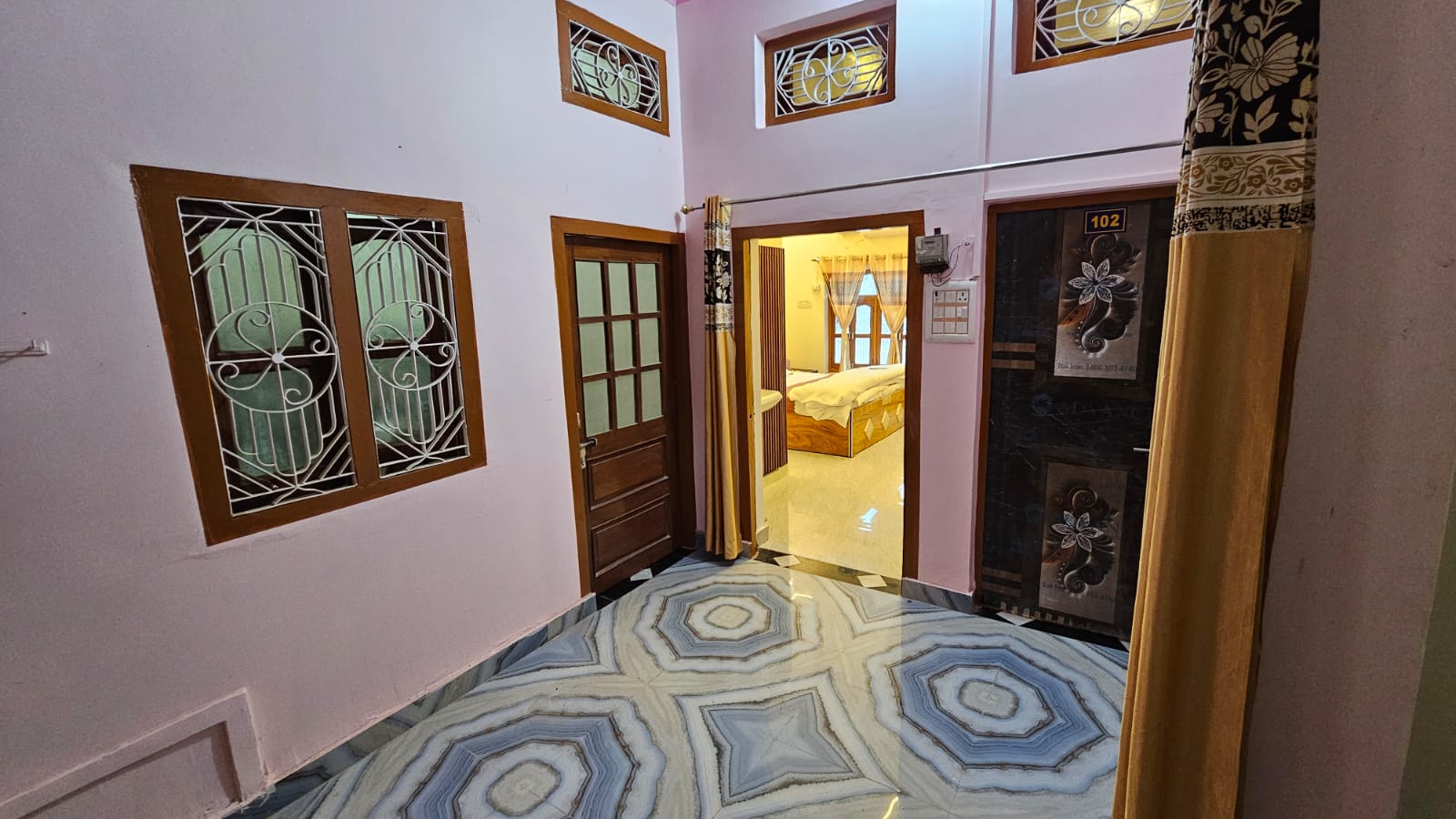 Main gallery