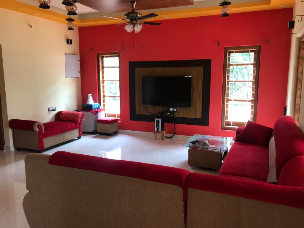 Coorg Vinatge Woods Holiday Home - Tap to explore photos