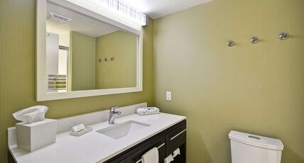 Home2 Suites by Hilton Oswego Room Type - 2QN HEARING ACC STUDIO NS