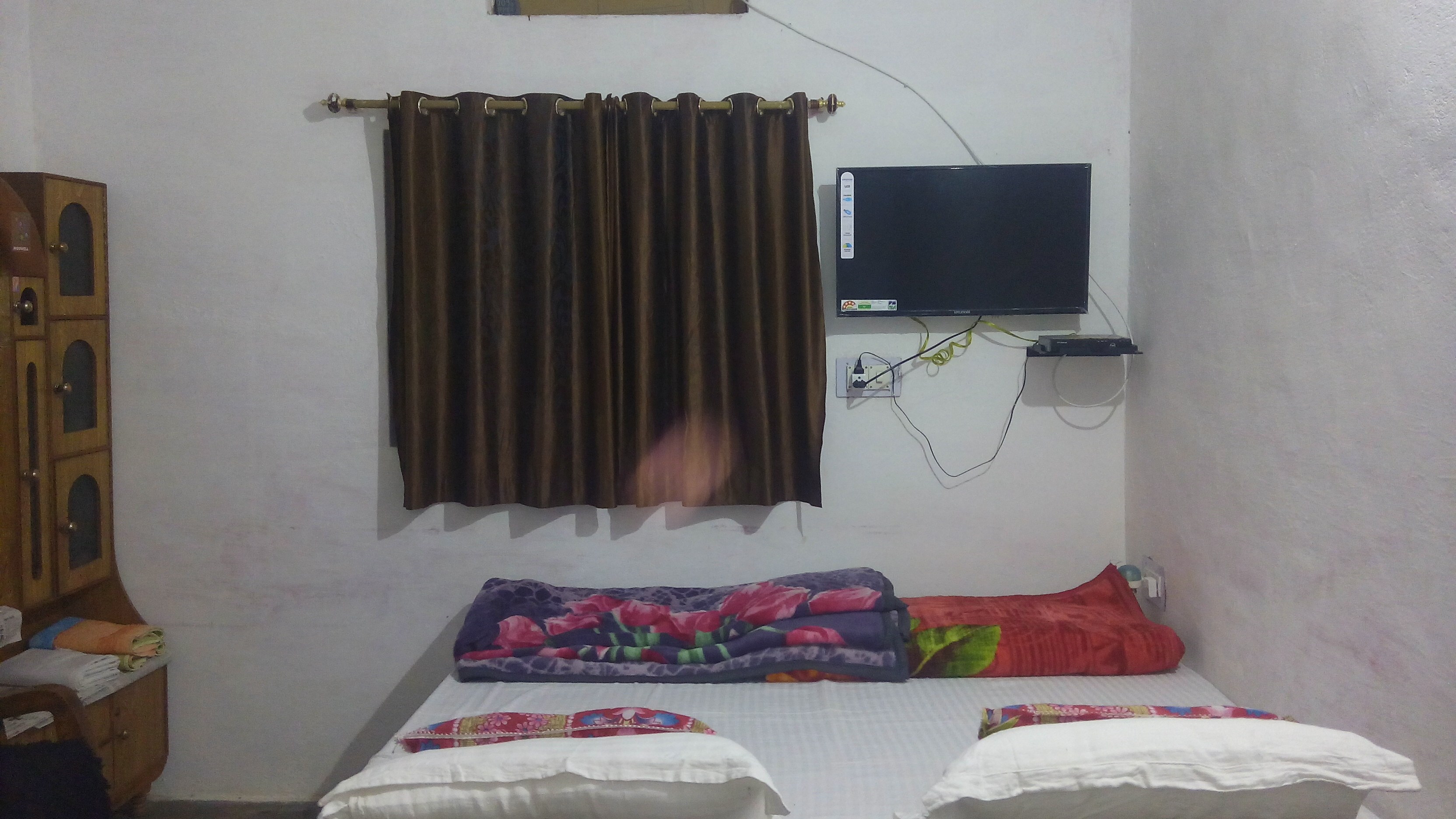 Happy Khajuraho Homestay - Tap to explore photos