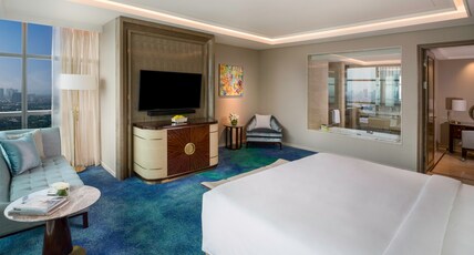 InterContinental Jakarta Pondok Indah Room Type - 1 King Suite Club Lounge Access High Floor