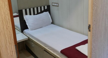 Apollo Guest House Room Type - Budget Double Room
