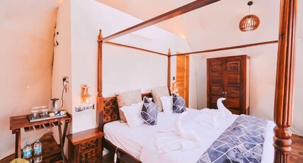 Panaash Eco World, Glass view dome house and glamping resort in Manali Room Type - Premium King Room
