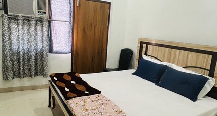 Shri Govind Braj Dham Room Type - Deluxe Double Bed Room
