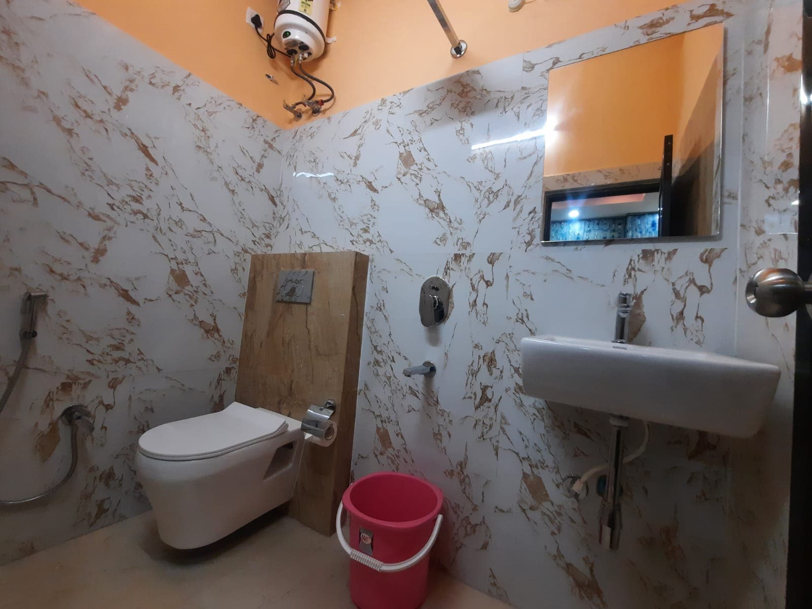 Orbit Guest House - Tap to explore photos