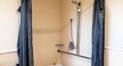 Mercure Gold Coast Resort Room Type - Accessible Room