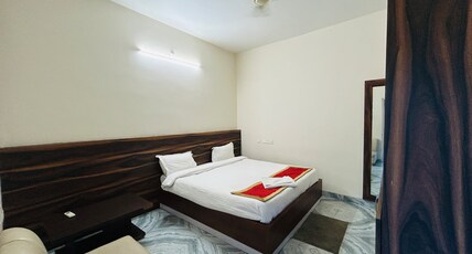 Samridhi Hotel & Resorts Room Type - Standard Ac Room