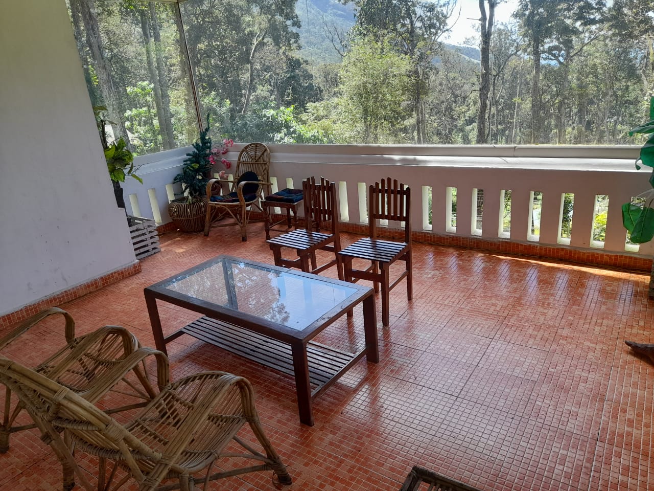 Farmhouse Munnar-Ottamaram - Tap to explore photos