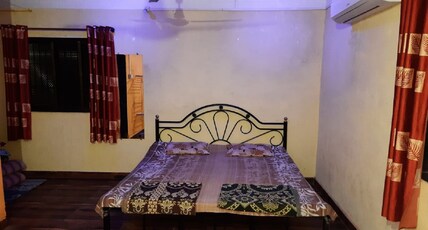 Nitish Home Stay Room Type - Standard Non AC Big Room