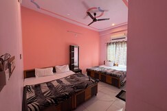 Hotel Glorious Inn ( 8 minutes walk from khatu shyamji Temple)