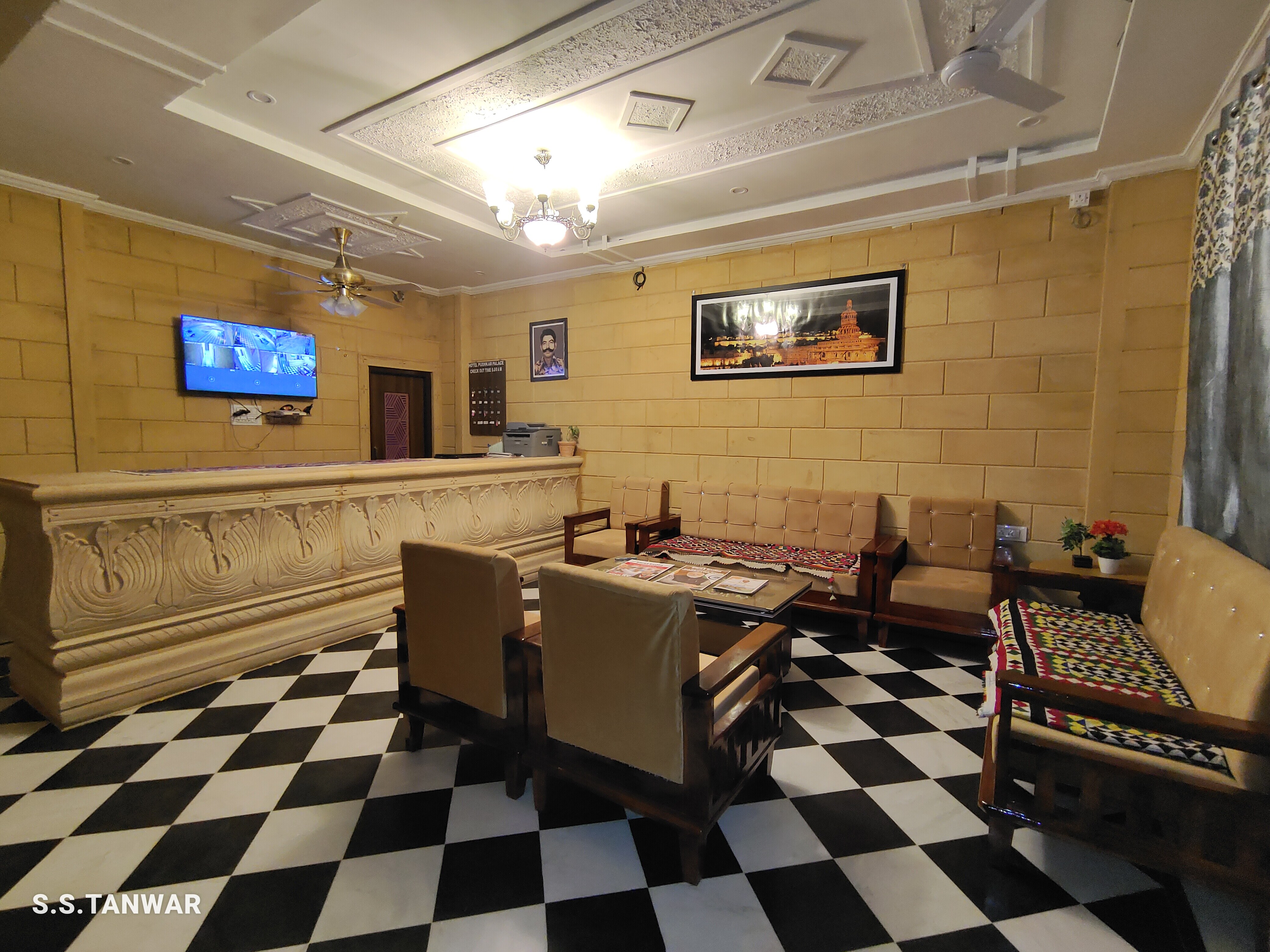 Main gallery