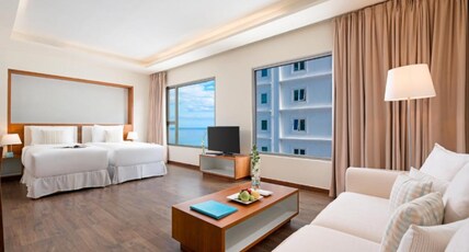 A La Carte Danang Beach Hotel Room Type - One-bedroom Studio Twin City View