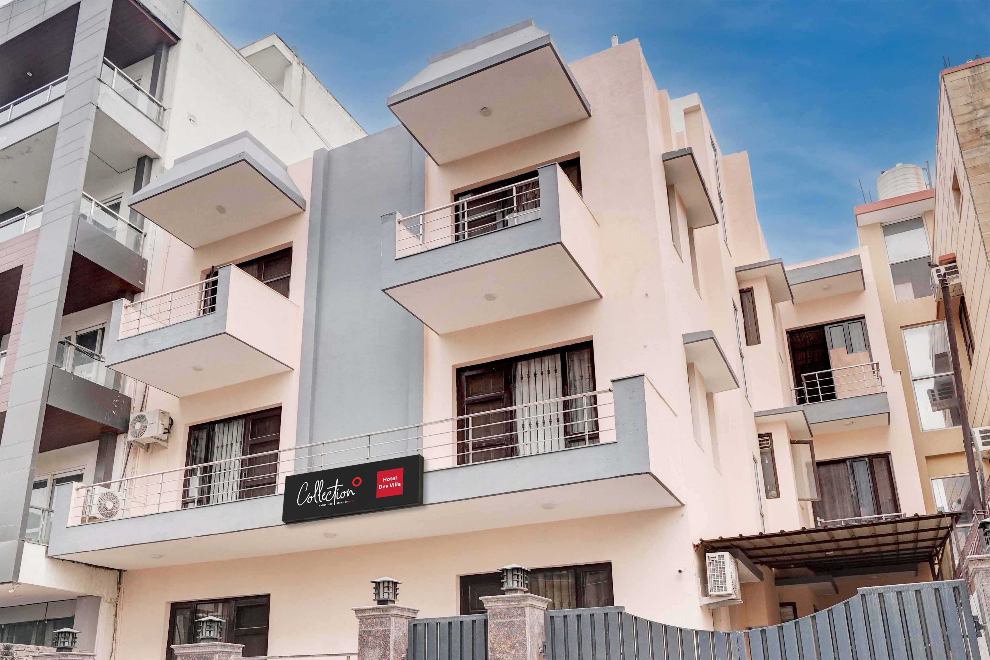 Hotel O Dev Villa - Tap to explore photos