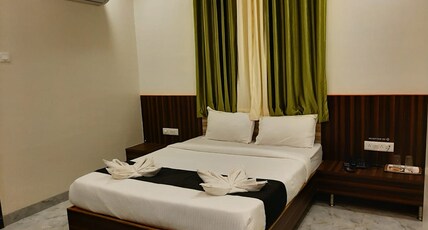 Hotel Sai SK Palace Room Type - Superior Deluxe Room