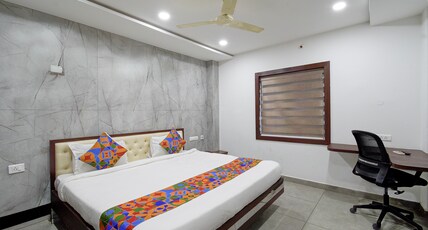 FabHotel Sushmitha Inn Room Type - Deluxe Room