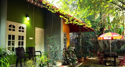 Summervilla traditional cottage Room Type - Green cottage 