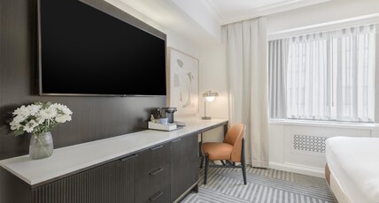 The Capital Hilton Room Type - 2 QUEEN BED