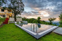 Tranquil @ Cedar Haven by VEO - Part of StayVista