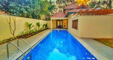 Golkonda Resorts and Spa - Financial District Room Type - Club Pool Villa