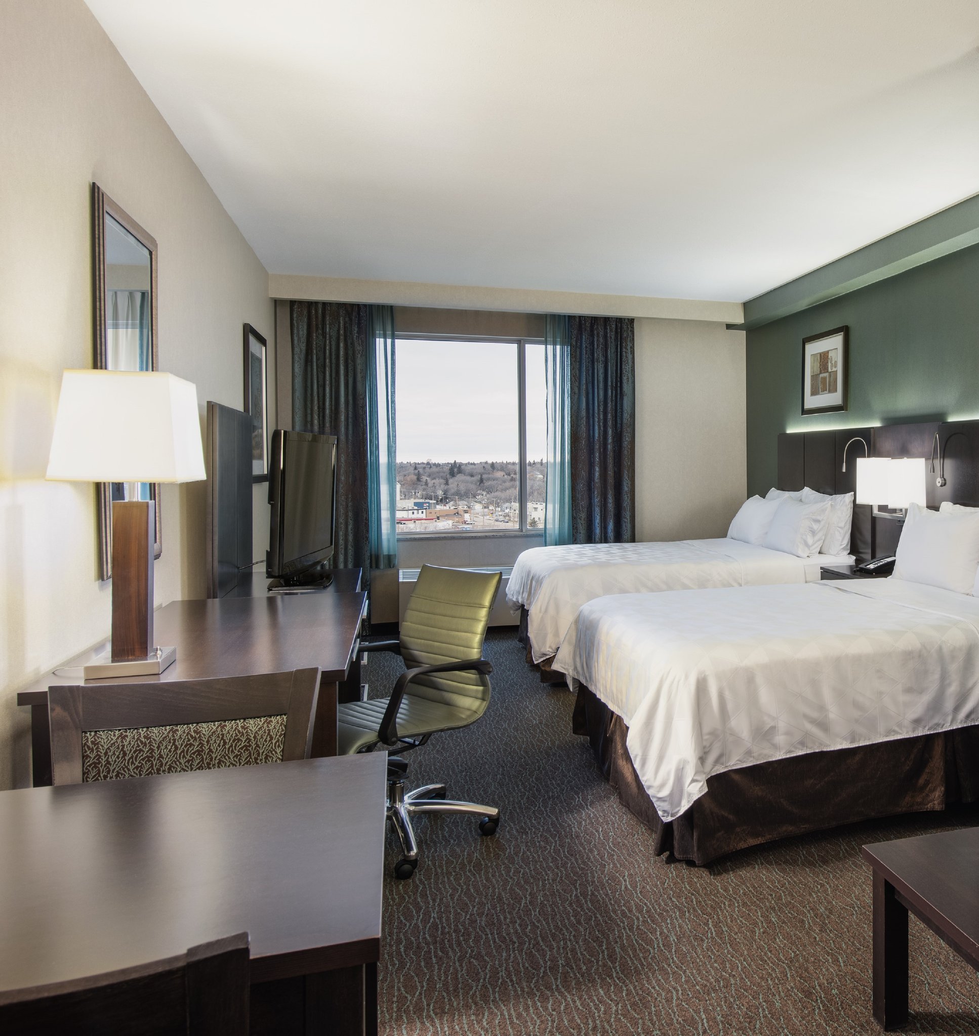 Holiday Inn SASKATOON DOWNTOWN - Tap to explore photos